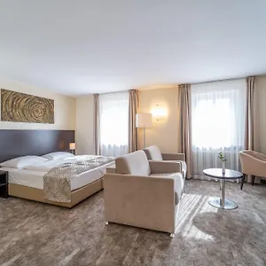 https://salzburg-park-hotel.com-bavaria.com